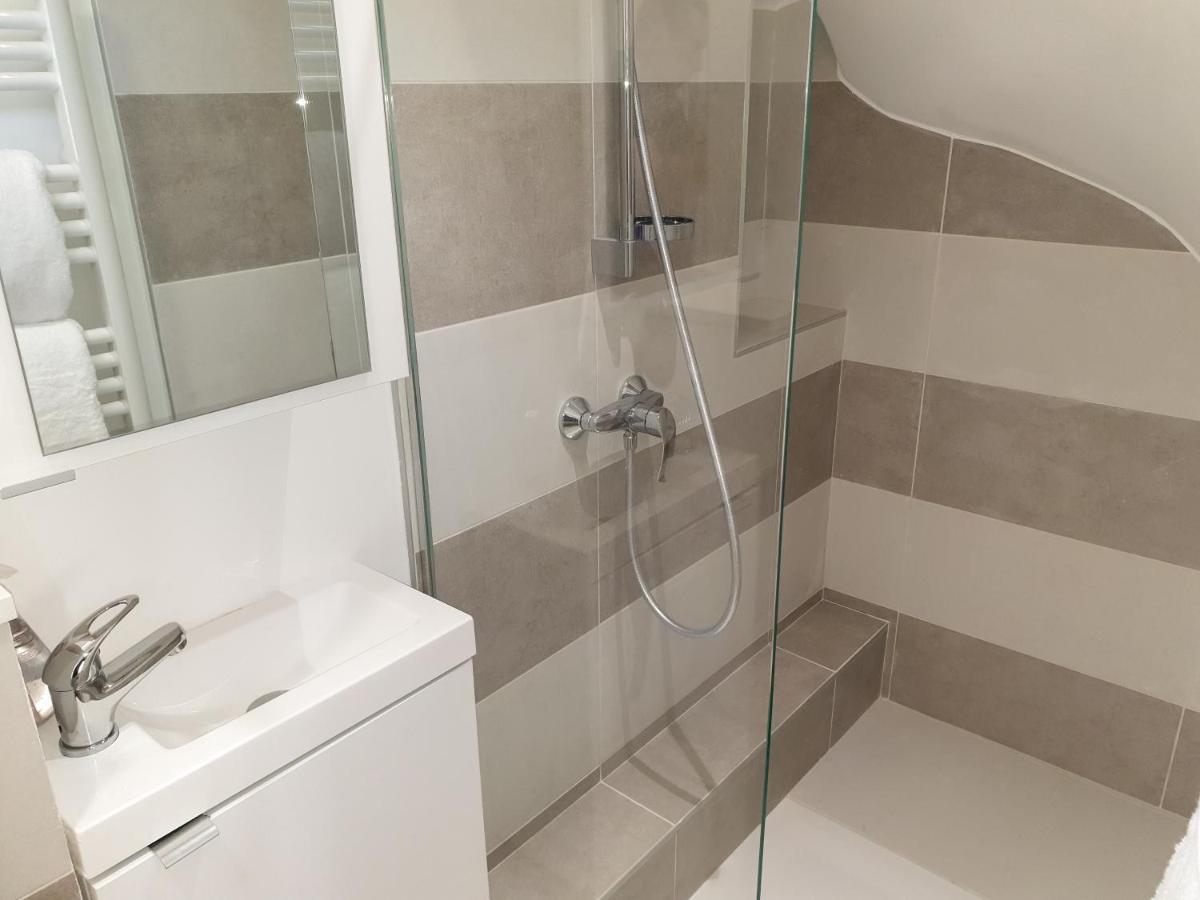 Studio Neuf Et Charmant Vieil Антиб Экстерьер фото